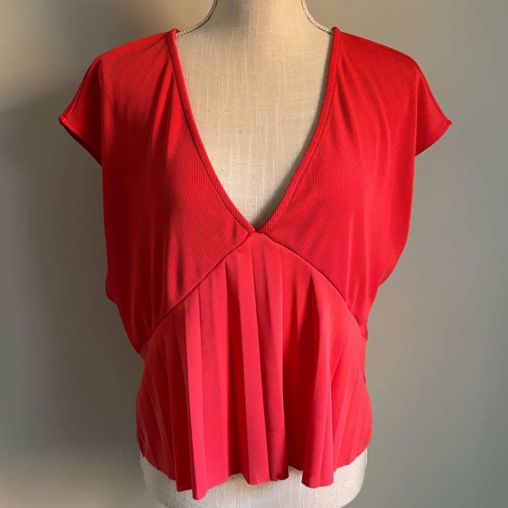 Zara Bright Red V-Neck Pleated Short Sleeve Top